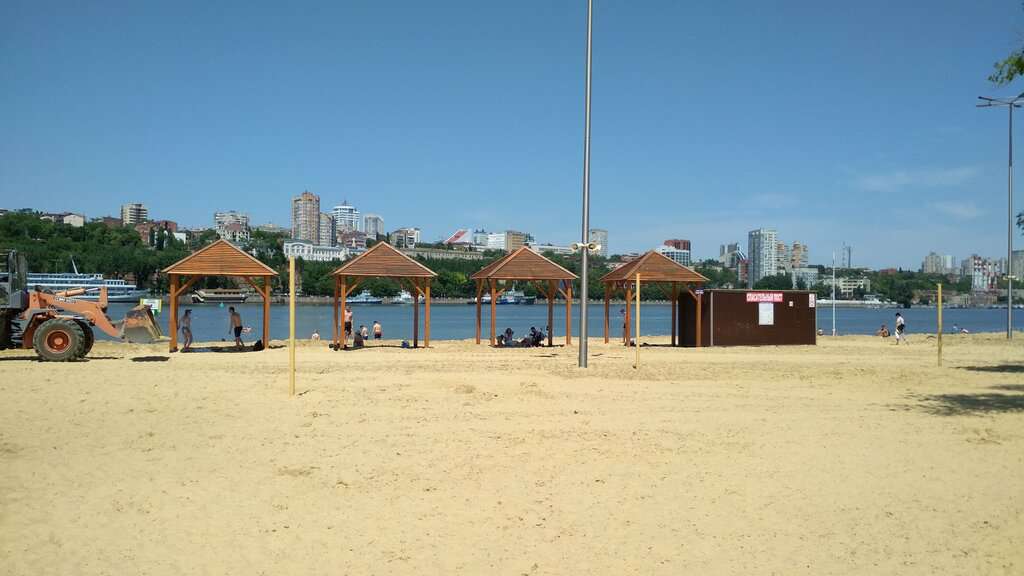 Левобережный