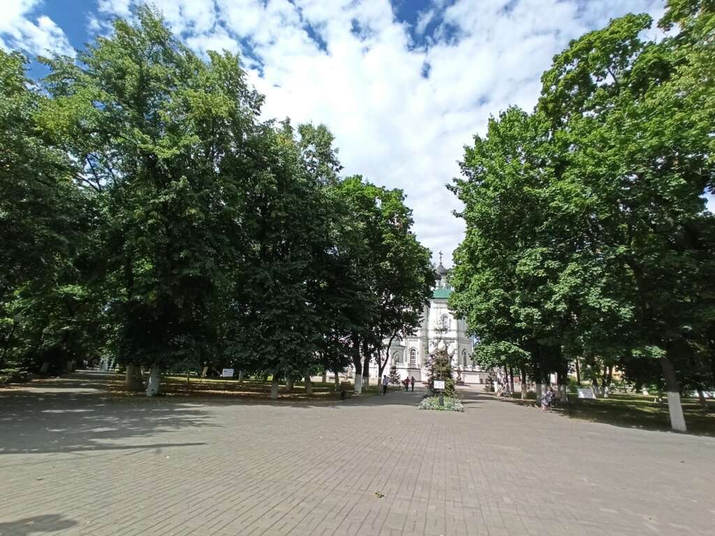 Первомайский сад