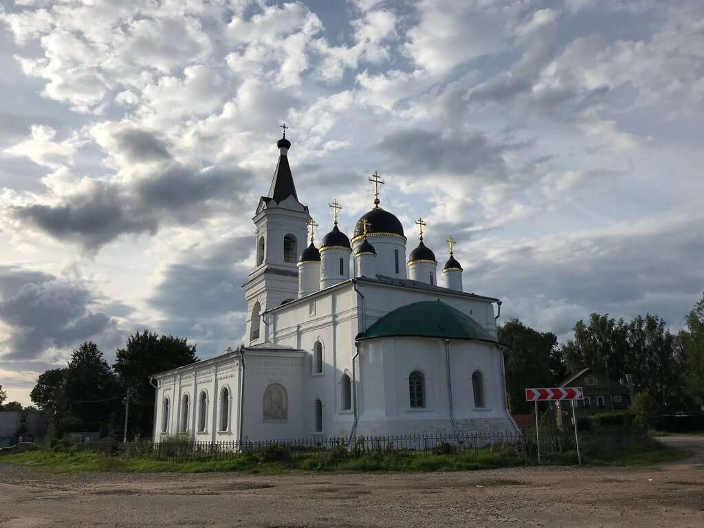 Собор Белая Троица