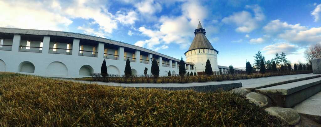 Башня Красные ворота