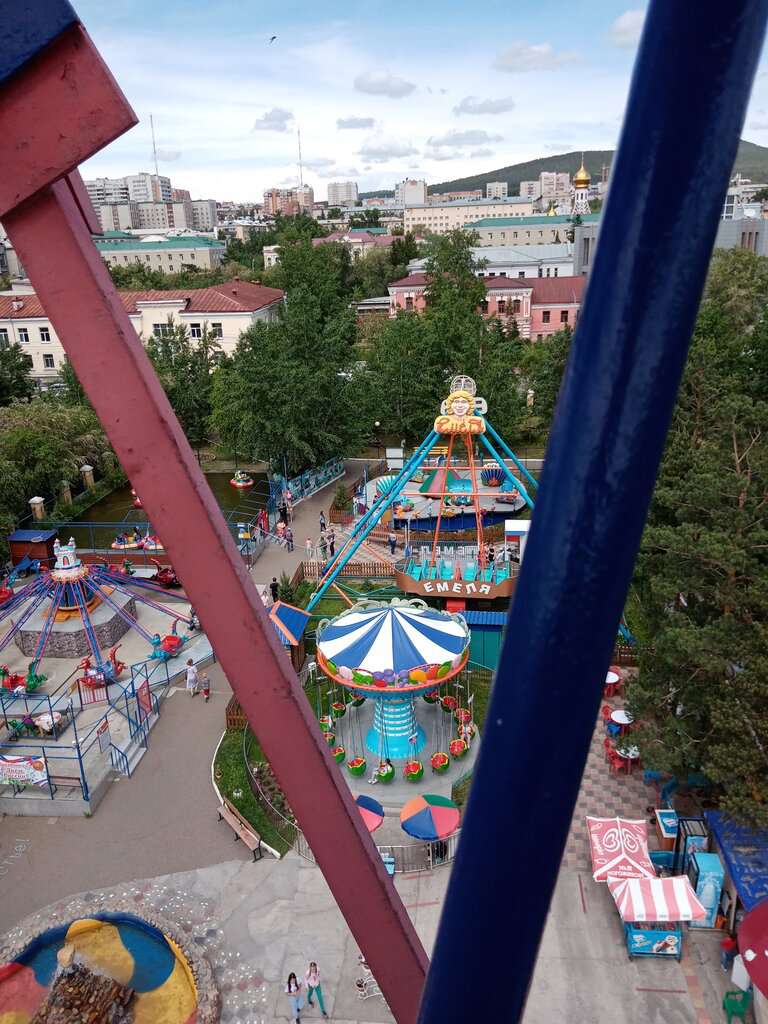 парк Областного дома офицеров Российской армии