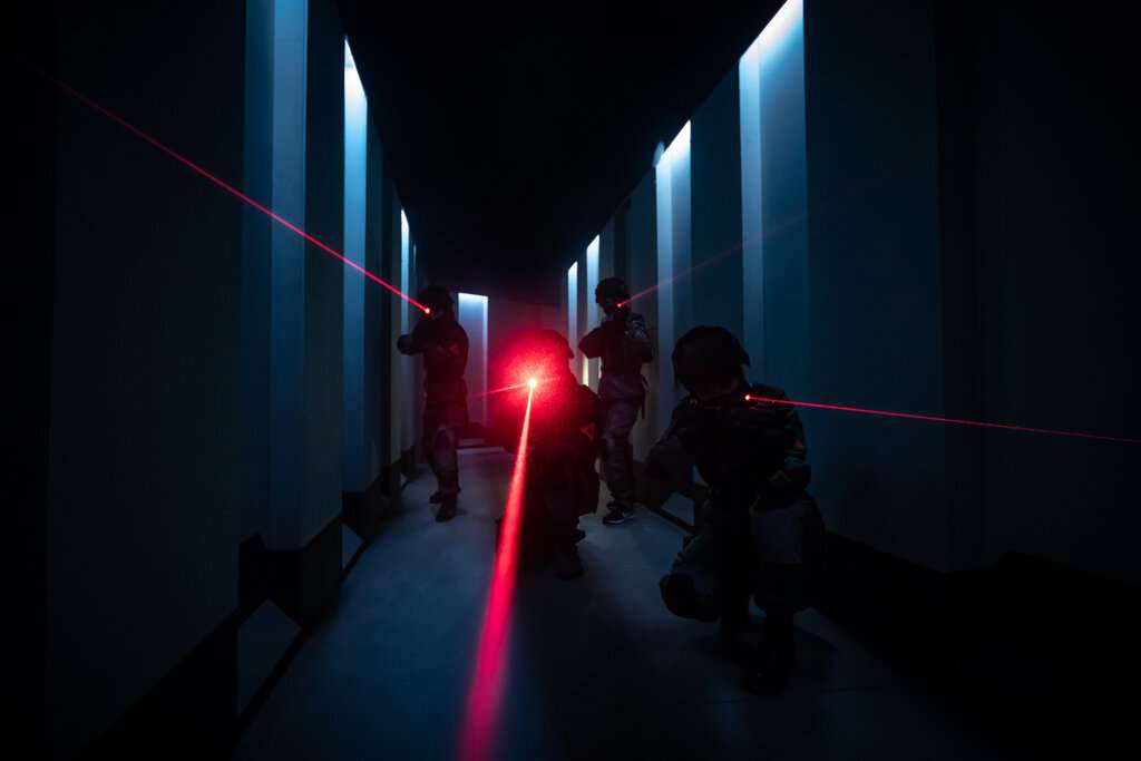 Лазертаг клуб contras_ doom_lab