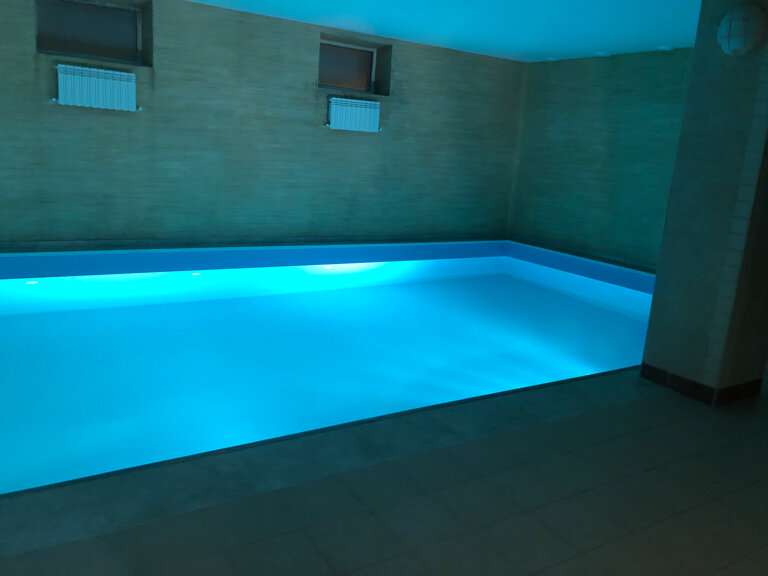 Банно-оздоровительный клуб Тройка