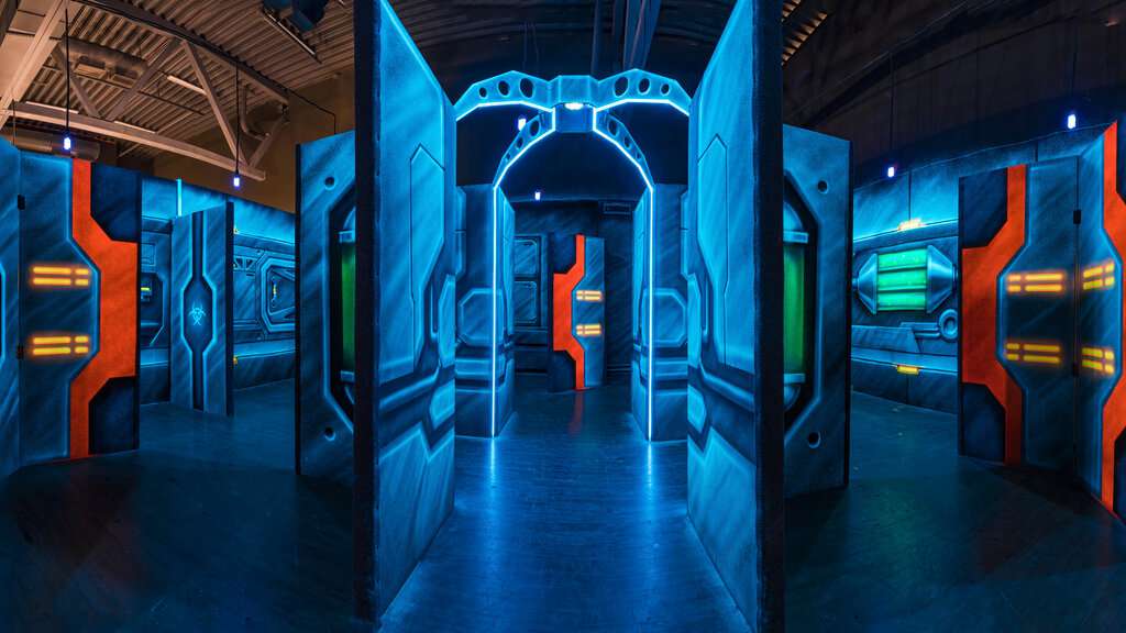 Лазертаг-арена Лазерфорс