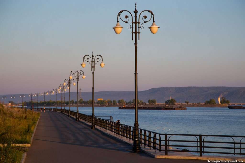 Набережная Комсомольского района