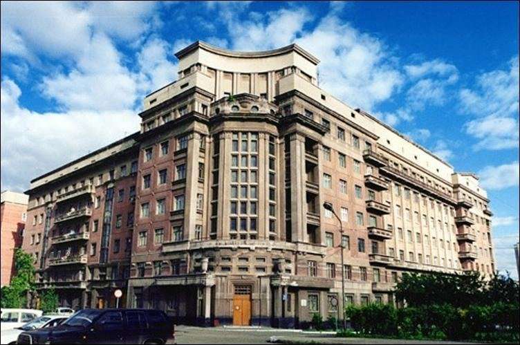 Стоквартирный дом