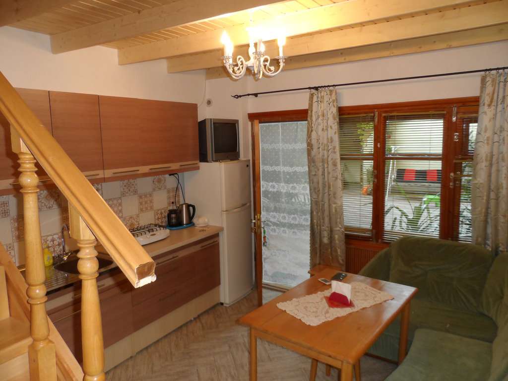 Испанский дворик