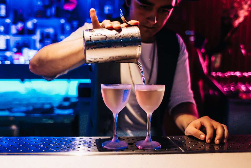 Sunset & Brut Karaoke