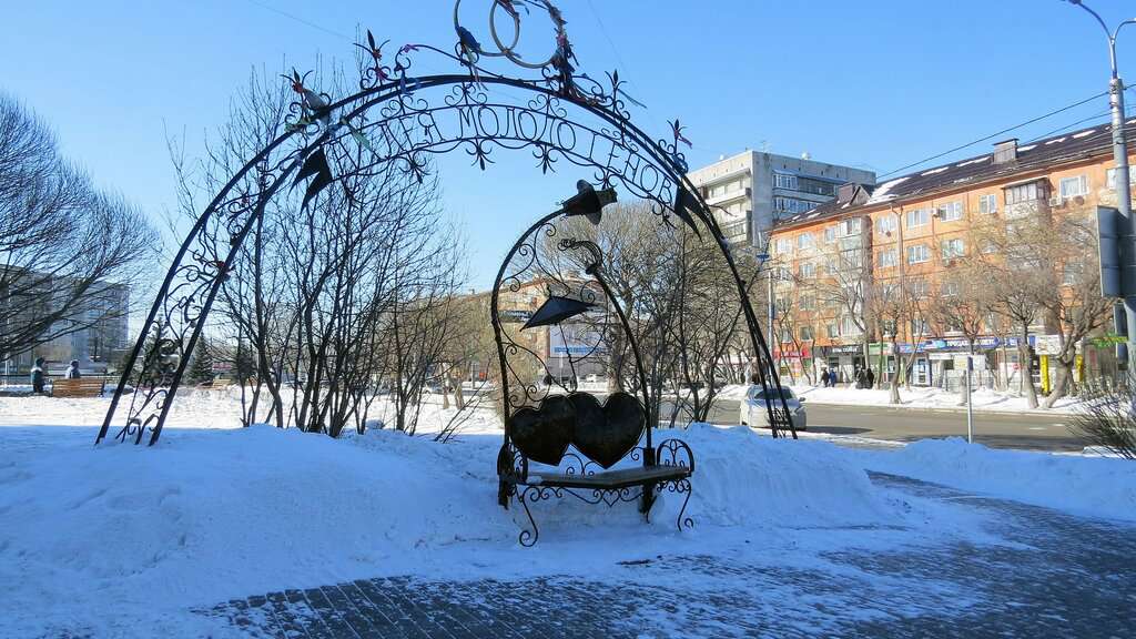 аллея Молодожёнов