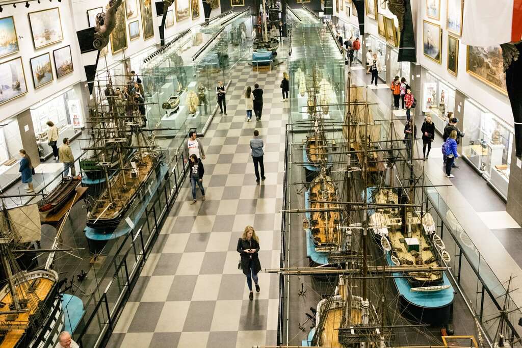 Центральный военно-морской музей