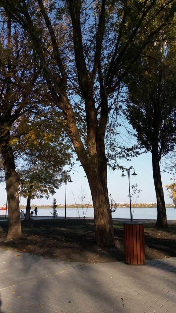 парк имени 20-летия Октября