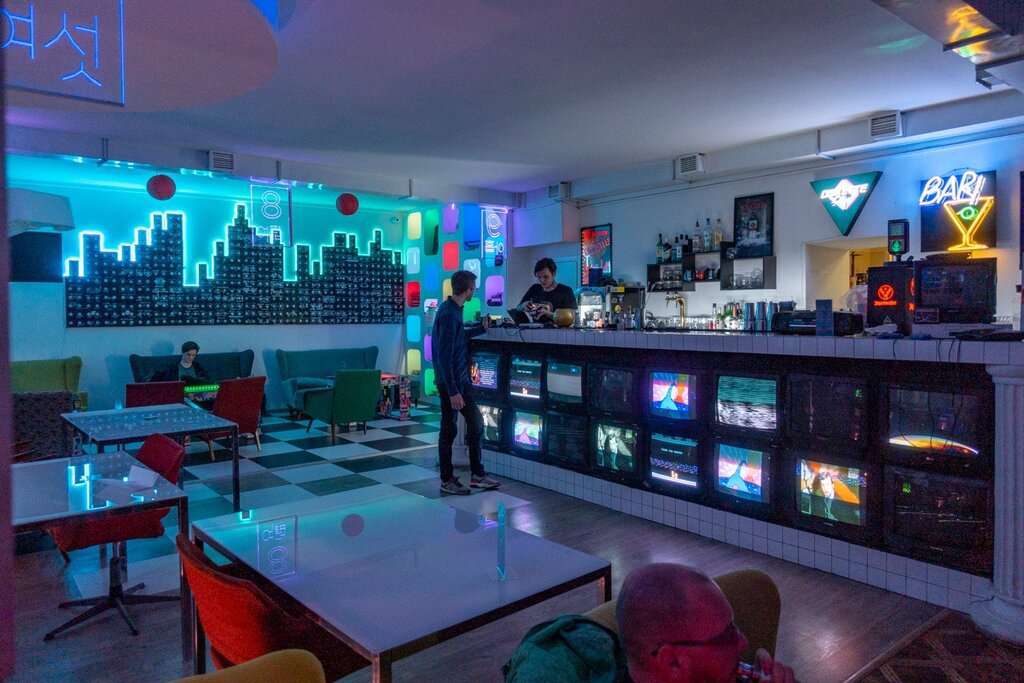 Diskette Lounge