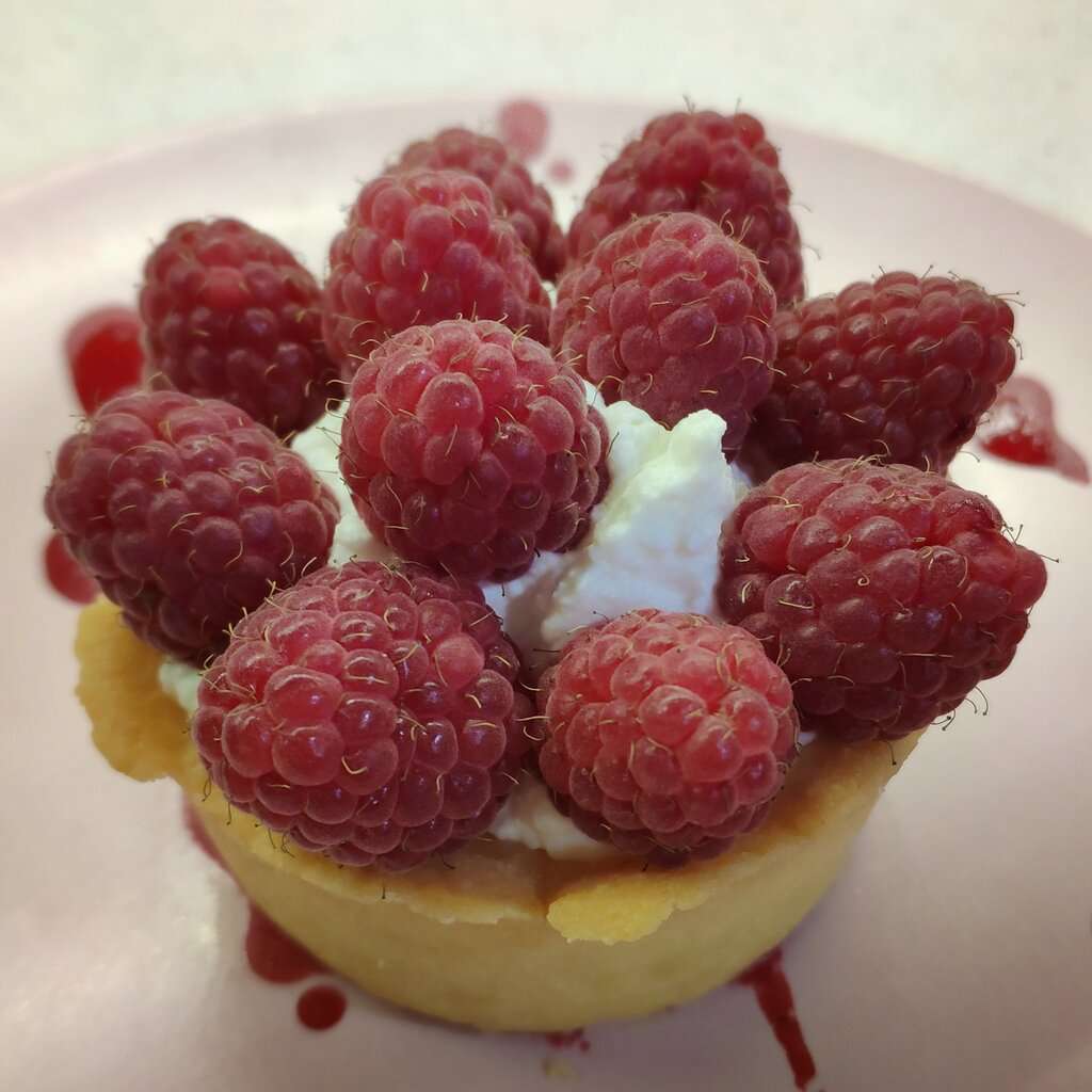 Где-то здесь