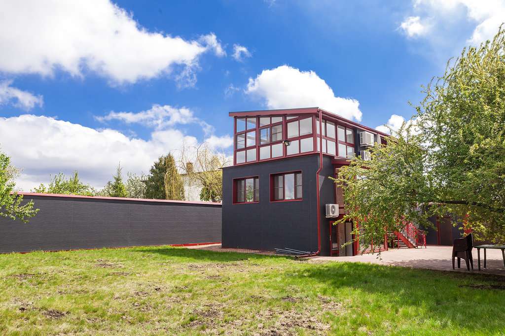 Загородный коттедж