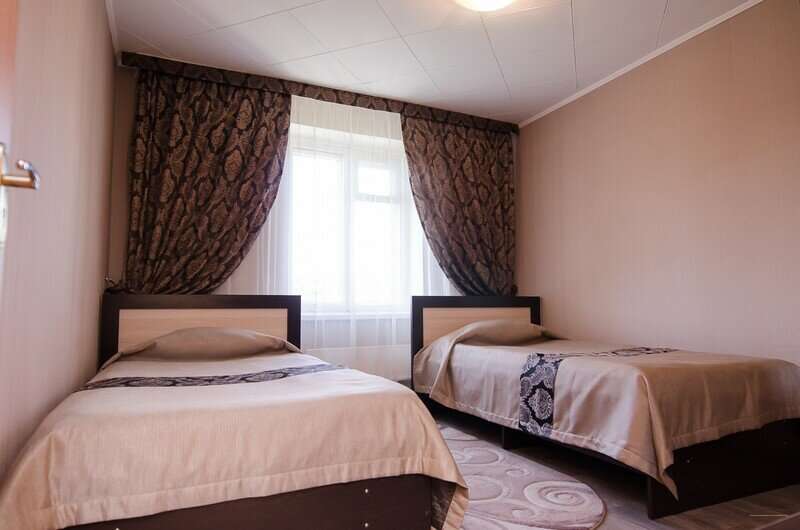 Центр гостеприимства и отдыха Уралочка, отдел продаж