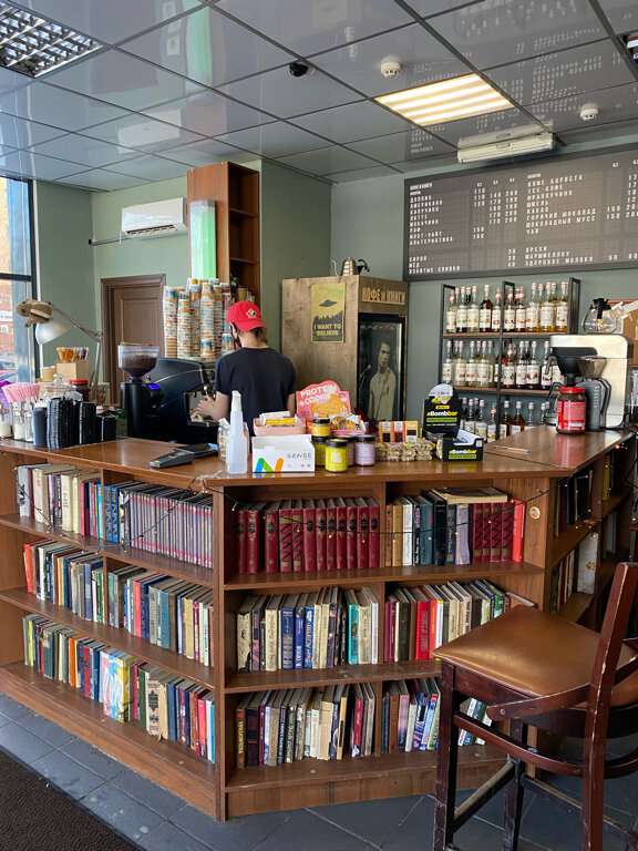 Кофе и книги