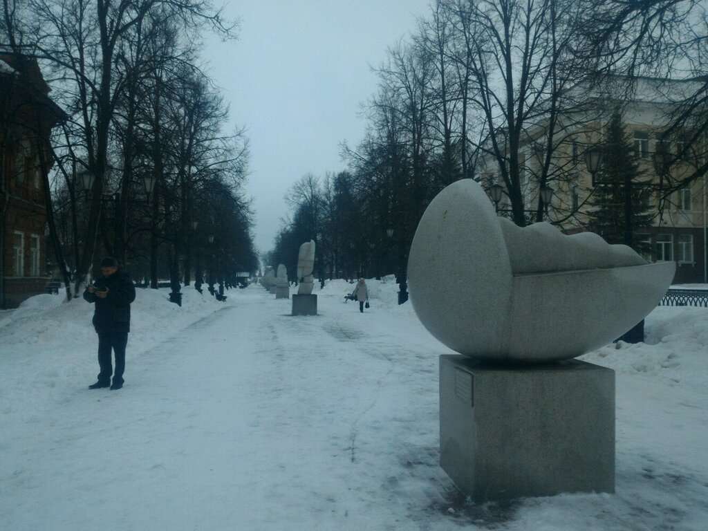 аллея современной городской скульптуры ArtTerria