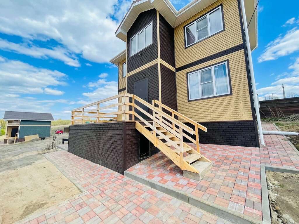 Дом Сарадон