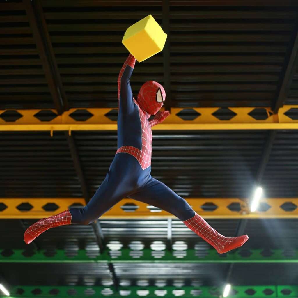 Батутная арена Salto