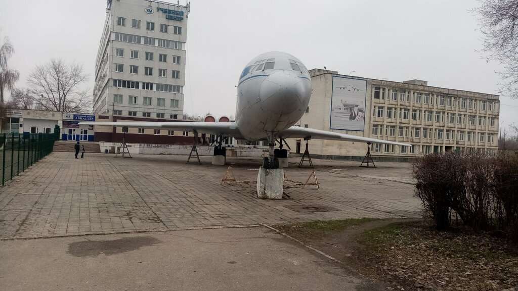 Самолeт Ил-62