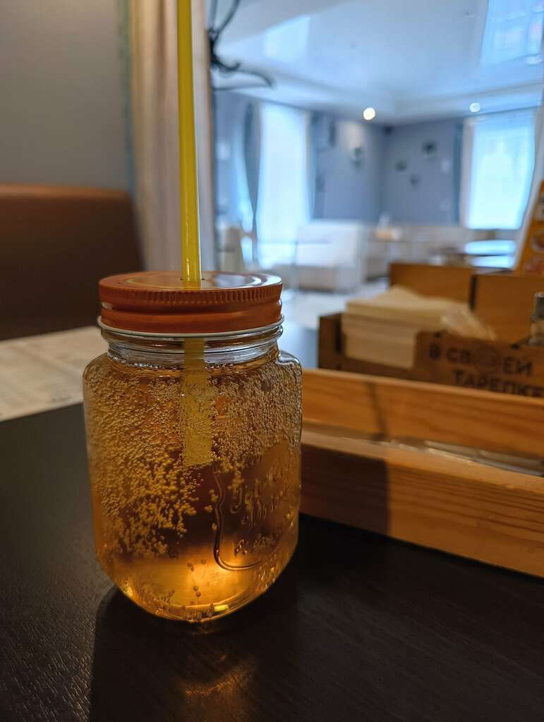 В своей тарелке