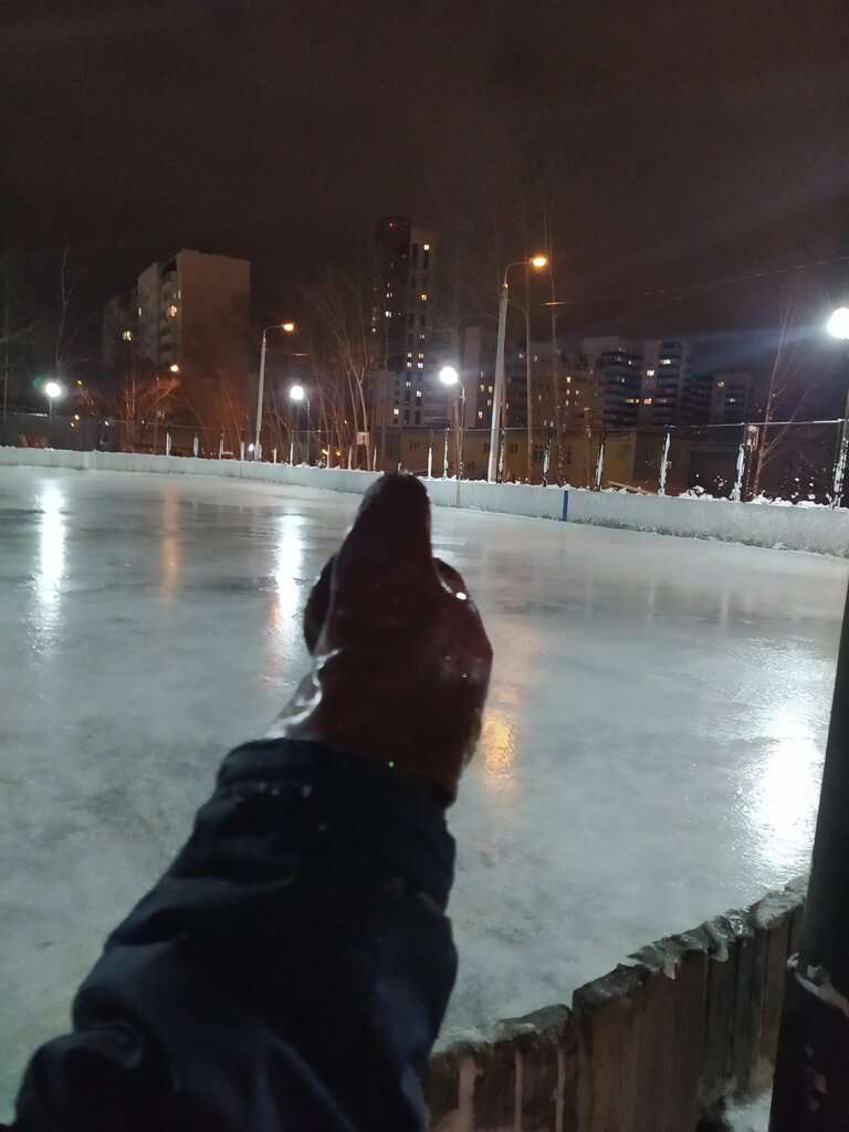 Хоккейная коробка