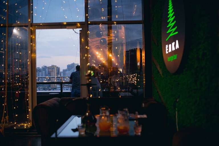 Елка lounge на крыше