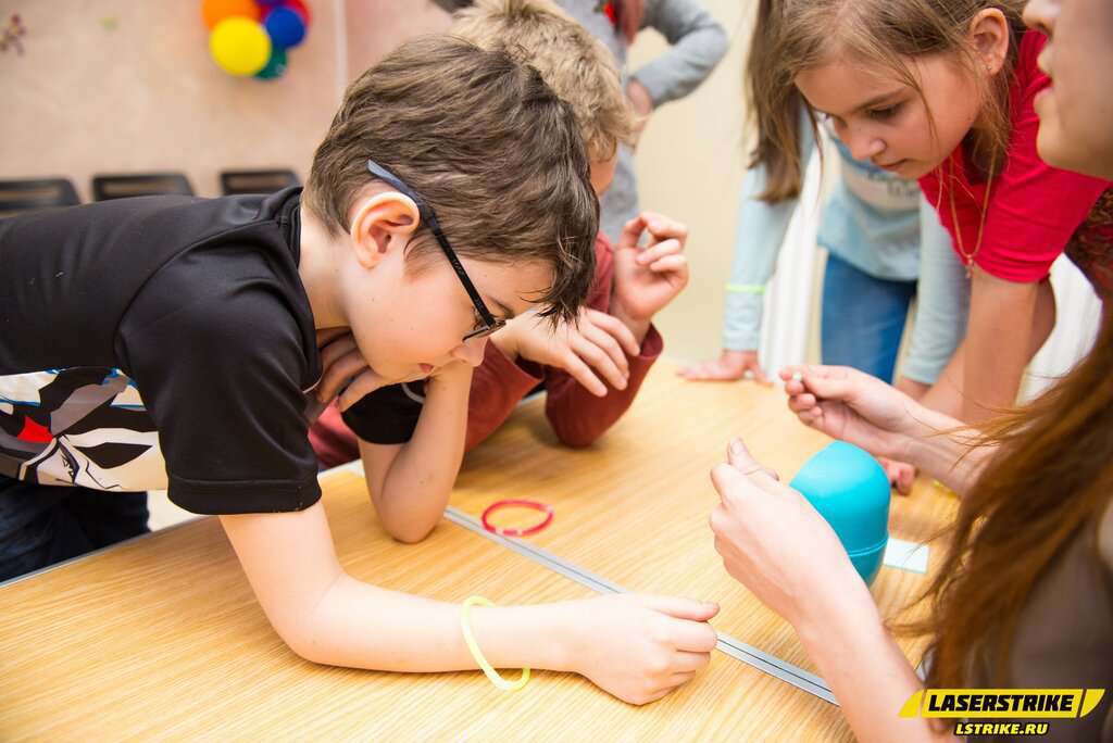 Лазер Страйк