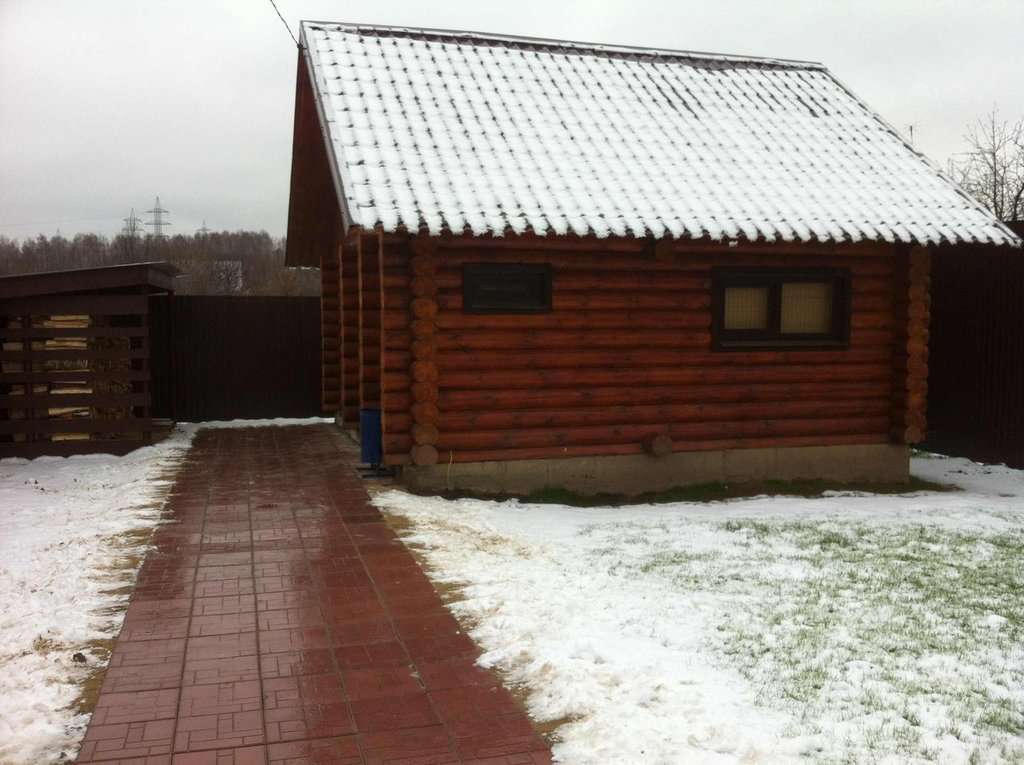 Зеленая поляна