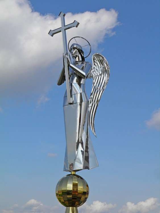 Церковь Новомучеников и Исповедников Российских