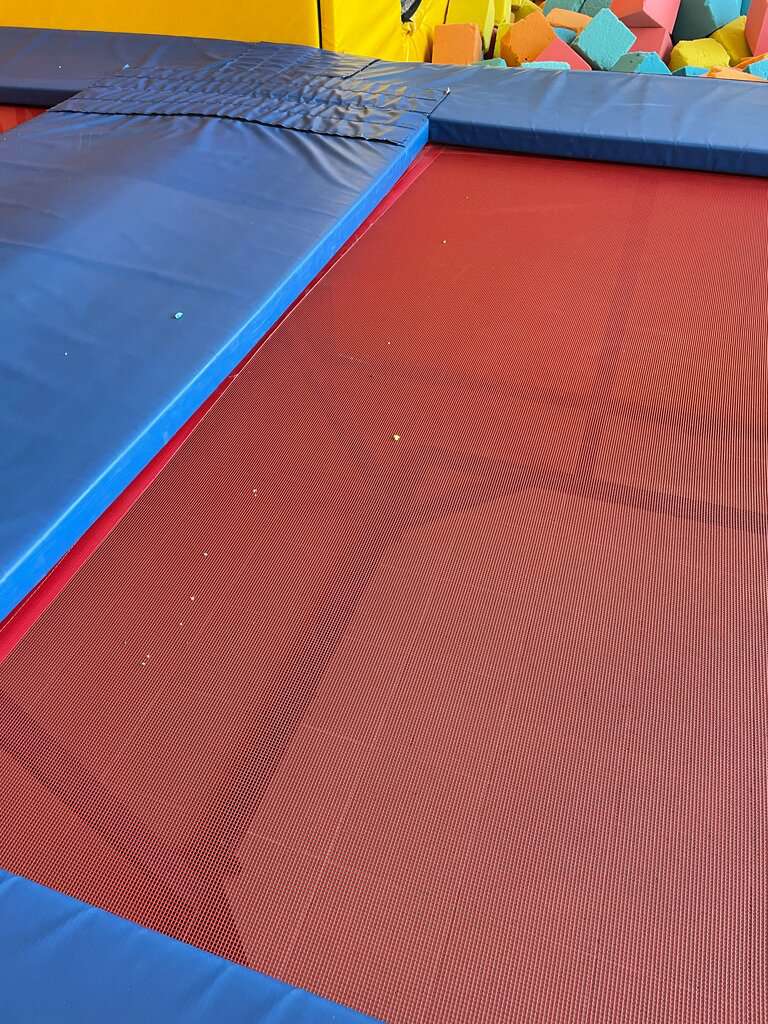 Батутный центр Прыгун'Ок