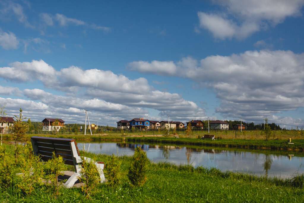 Земляникино Village