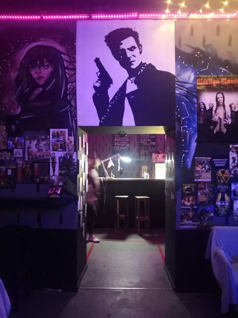Retrowave Bar