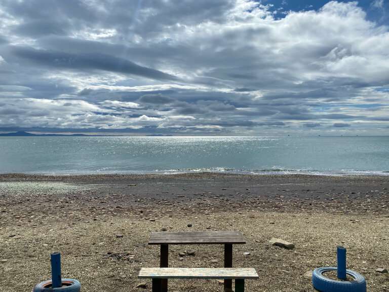 Пляж бухты Стеклянная