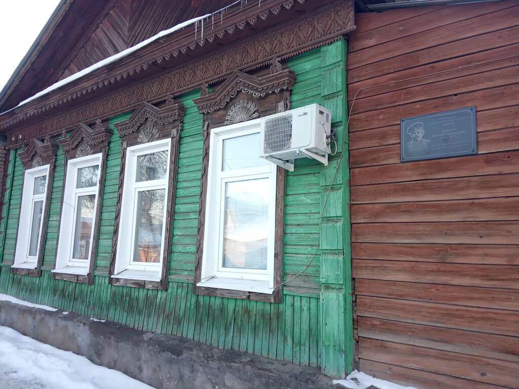 В этом доме с середины 30-х годов по 1949 год проживал Шулыгин Николай Александрович - участник Первой Мировой войны, полный Георгиевский кавалер