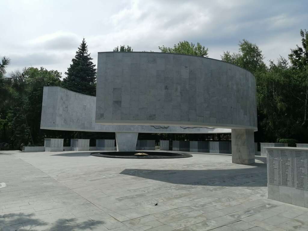 Мемориальный комплекс Павшим воинам