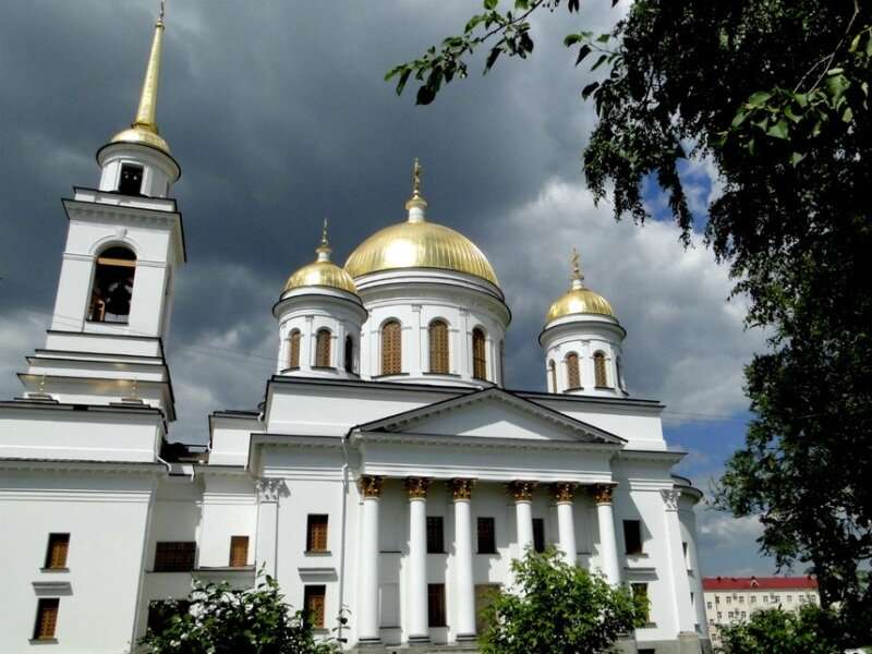 Александро-Невский Ново-Тихвинский женский монастырь