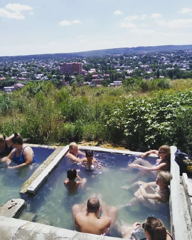 Дикие радоновые ванны