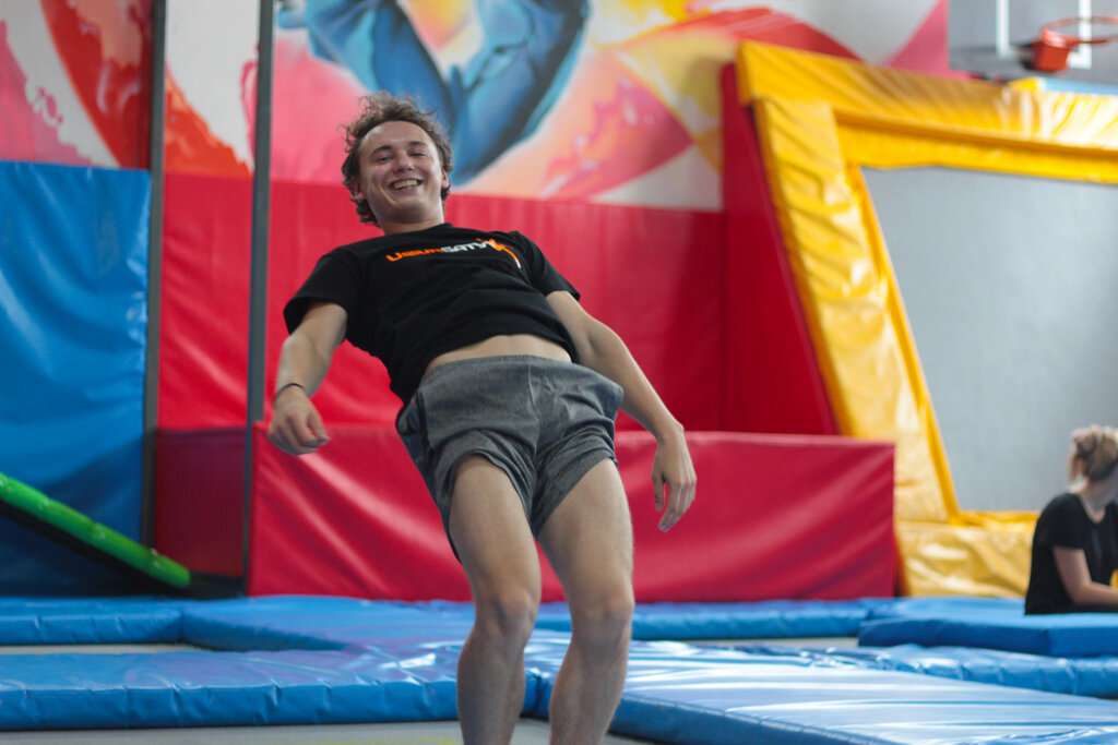 Батутный центр UssurБатут