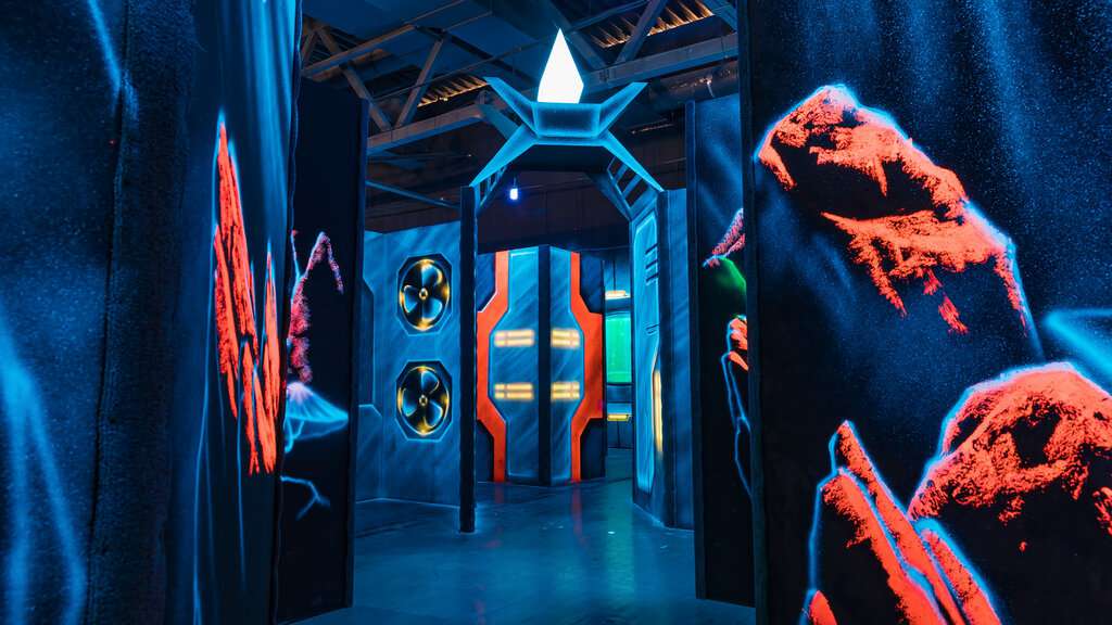 Лазертаг-арена Лазерфорс