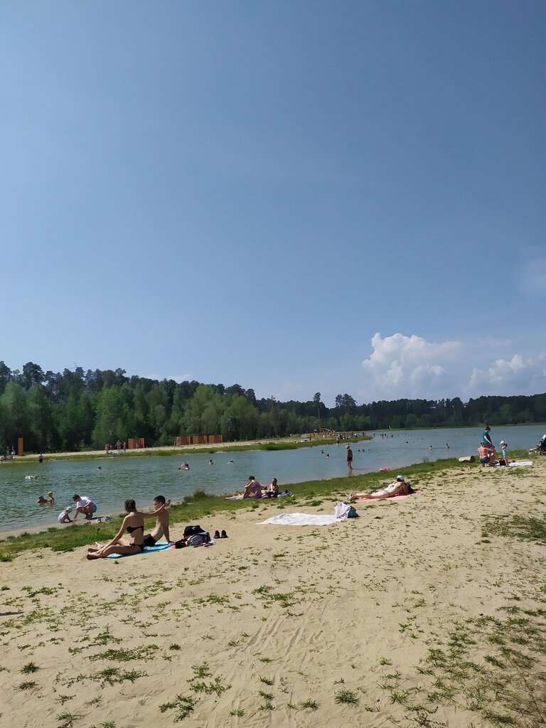 Пляж Лебяжье озеро