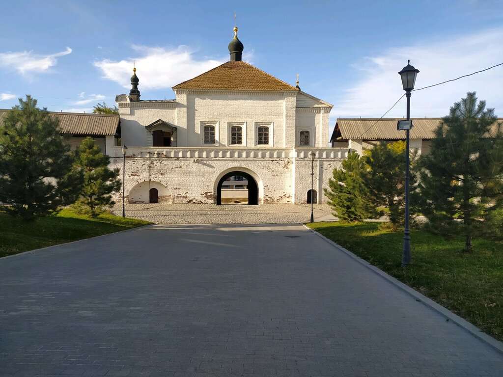 Никольский Надвратный Храм