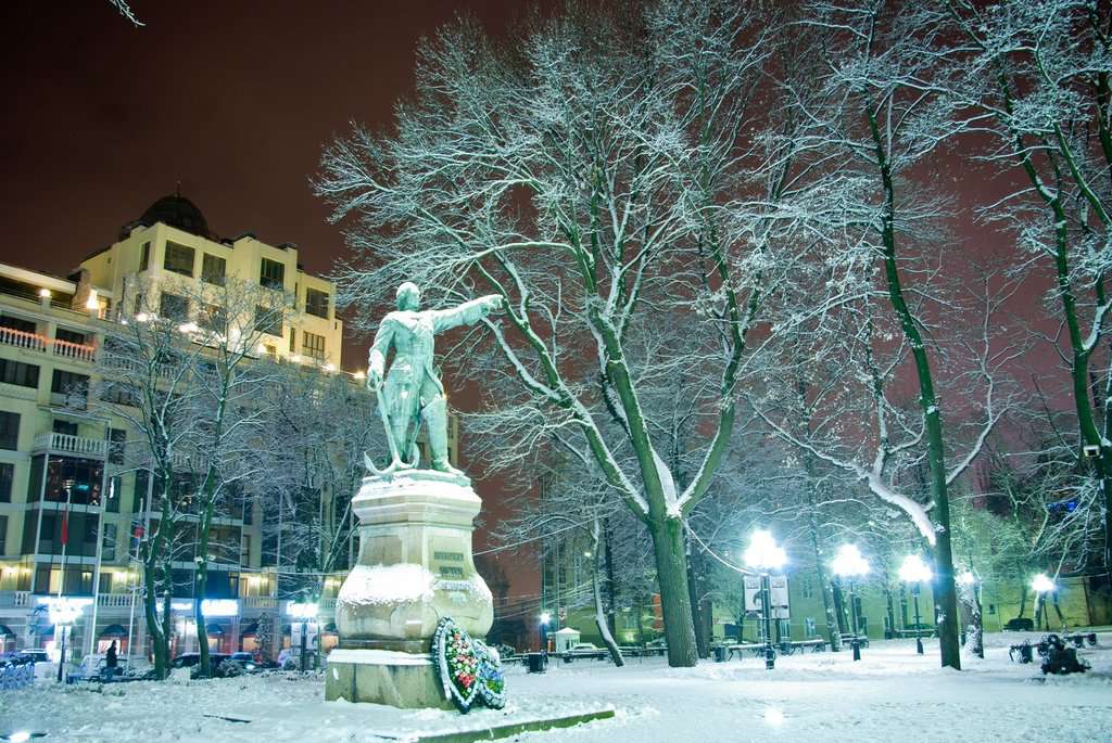 Петровский сквер