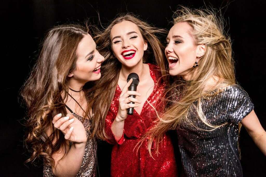 Караоке Hamilton Lounge Bar