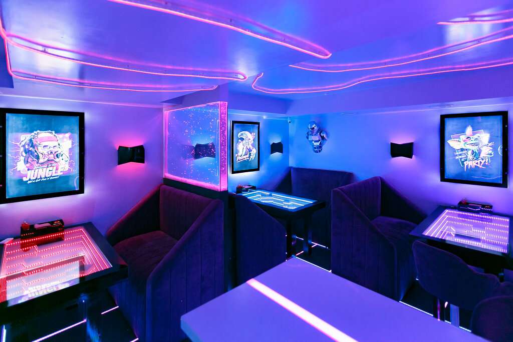 New Wave Bar