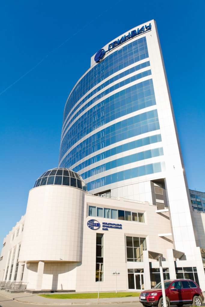 Гранд Арена