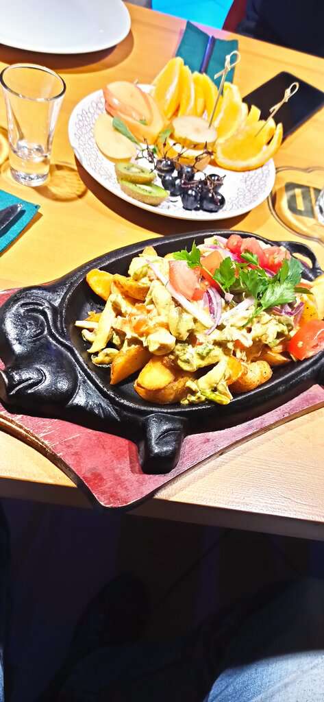 Underground, Кафе-бар