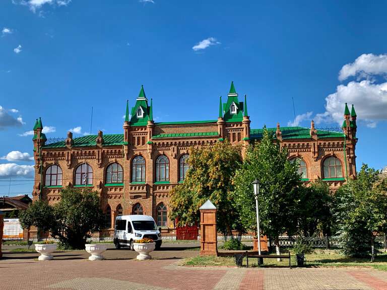 Троицкий парк