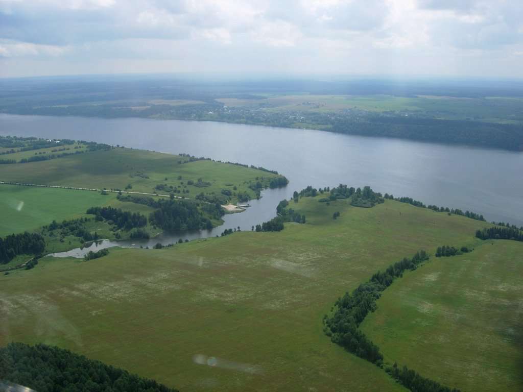Волга Холидэй