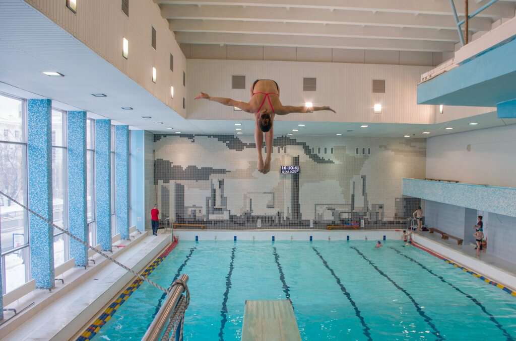 Бассейн Дворца молодёжи